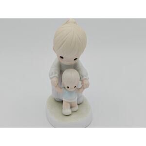 Precious Moments PM 911 One Step At A Time Figurine Enesco Collectors Club 1990